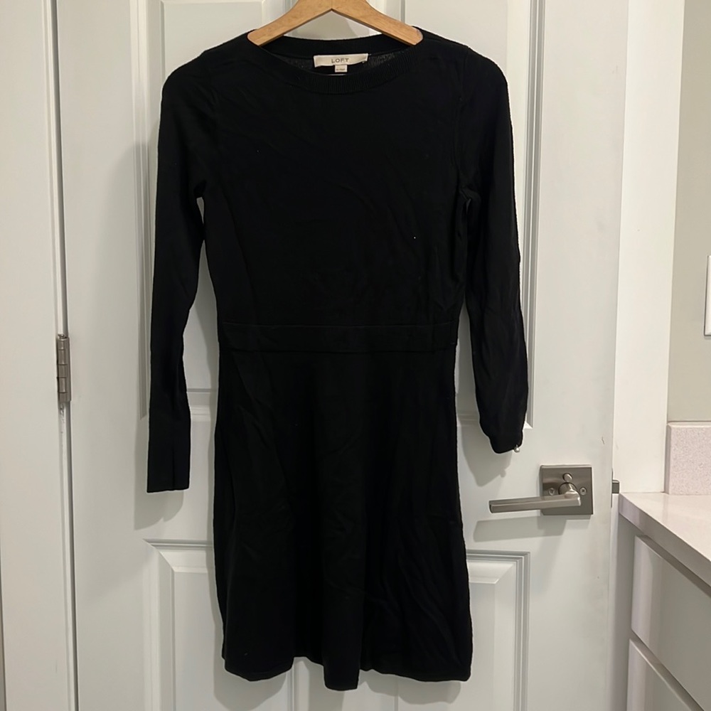 LOFT SOFT BLACK SLIGHTLY KNITTED SKATER DRESS WITH PEARL ACCENTS